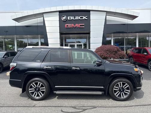 2017 Toyota 4Runner Limited