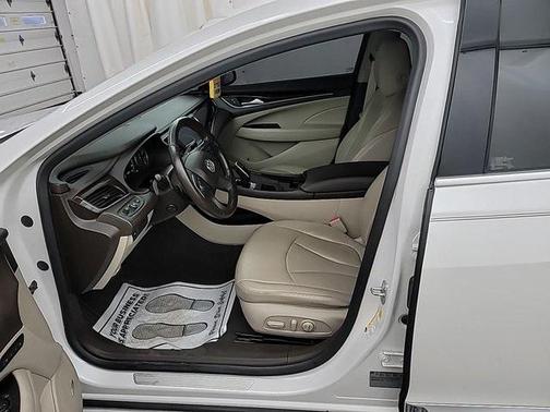 2018 Buick LaCrosse Essence