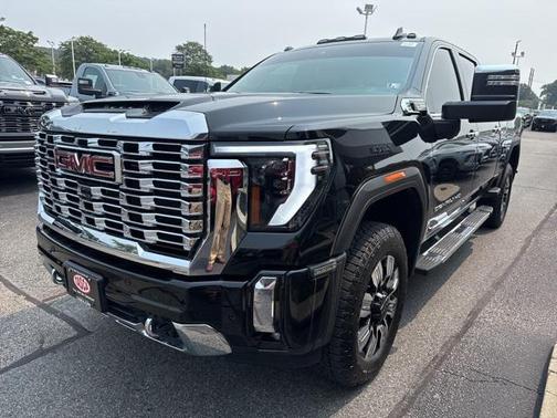 2025 GMC Sierra 2500 Denali