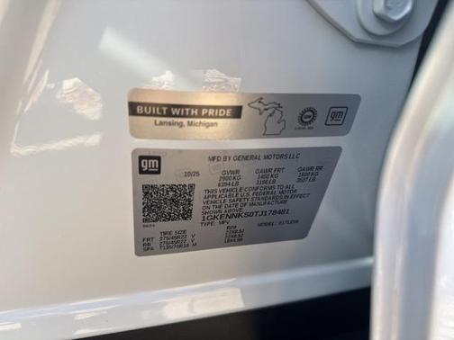 2026 GMC Acadia Elevation AWD