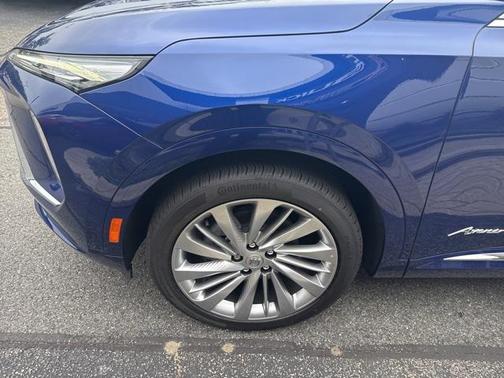 2025 Buick Envision Avenir AWD