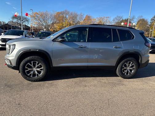 2024 GMC Acadia AWD AT4