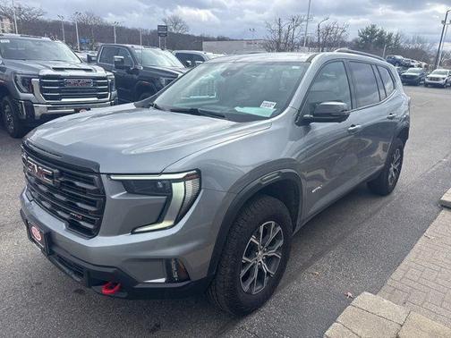 2024 GMC Acadia AWD AT4