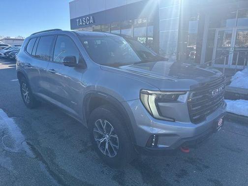 2024 GMC Acadia AWD AT4