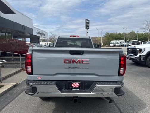 2025 GMC Sierra 2500 Base