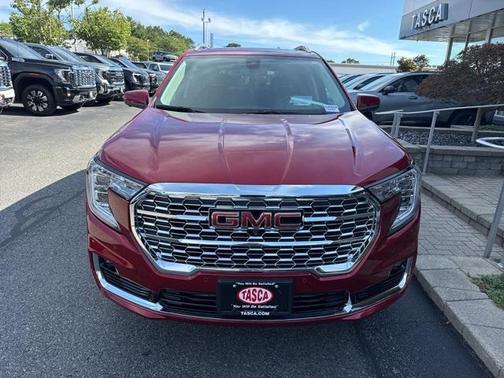 2024 GMC Terrain Denali