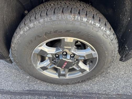 2026 GMC Sierra 2500 SLE