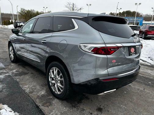 2024 Buick Enclave Essence AWD