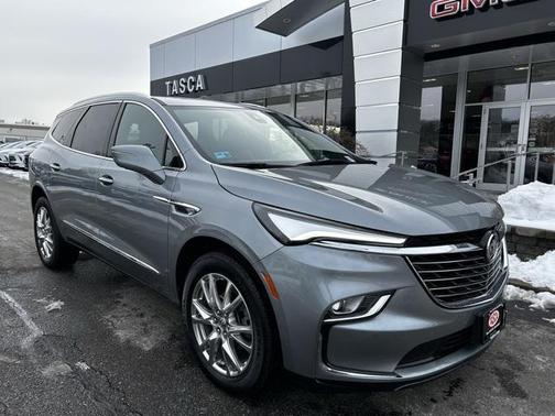 2024 Buick Enclave Essence AWD
