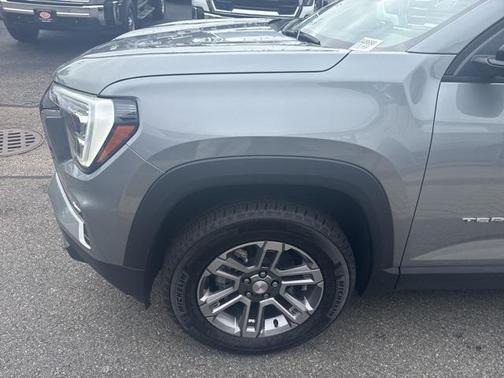 2025 GMC Terrain AWD Elevation