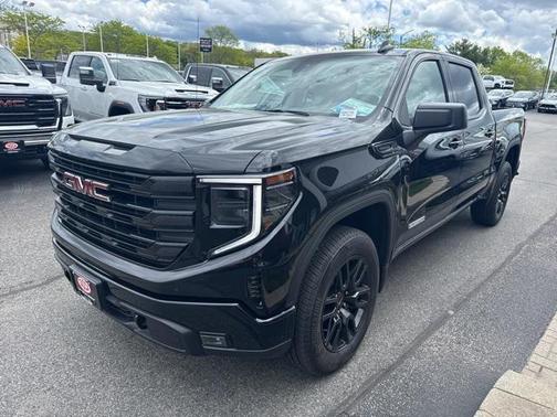 2025 GMC Sierra 1500 Elevation