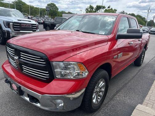 Flame Red Clearcoat 2018 RAM 1500 Big Horn