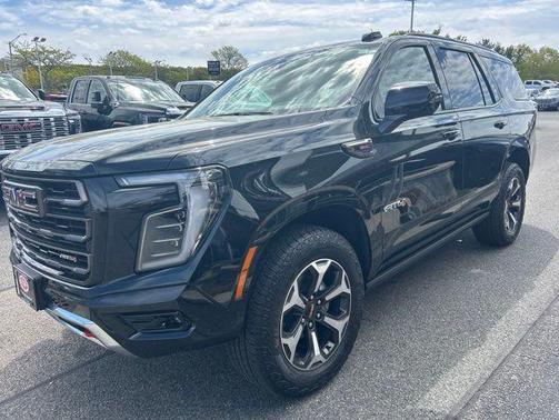 Onyx Black 2025 GMC Yukon 4WD AT4 Ultimate