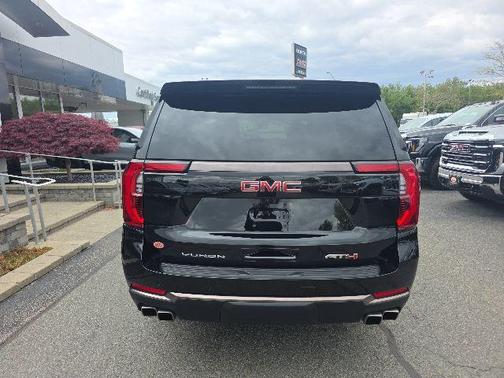 Onyx Black 2025 GMC Yukon 4WD AT4 Ultimate