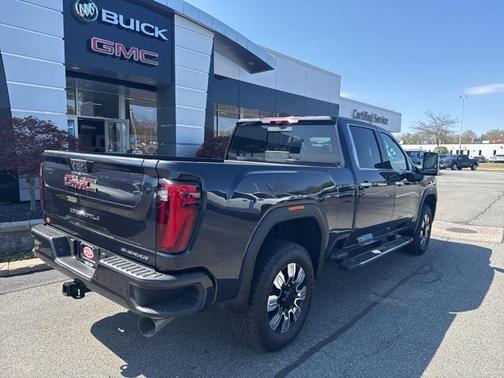 2024 GMC Sierra 2500 Denali