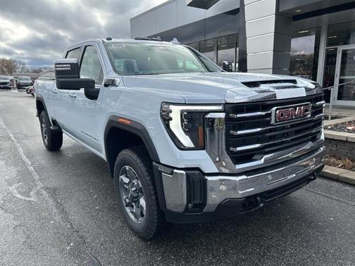 2026 GMC Sierra 3500 SLT