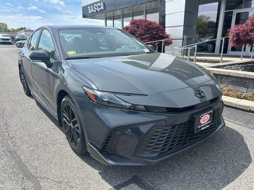 Underground 2026 Toyota Camry SE