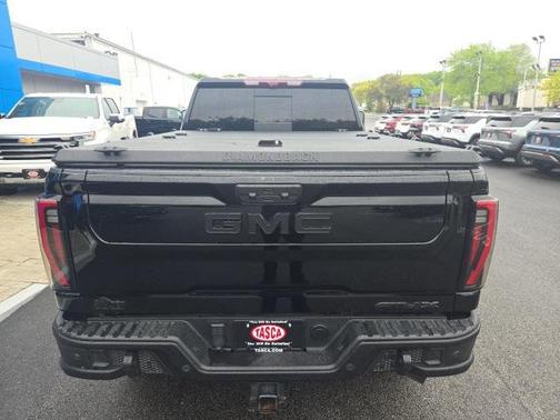 2024 GMC Sierra 2500 AT4