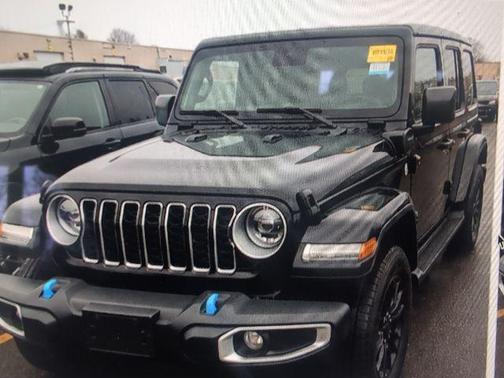 Black Clearcoat 2024 Jeep Wrangler 4xe Sahara