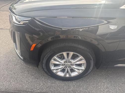 2023 Cadillac XT6 Luxury AWD