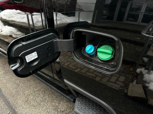 2024 GMC Sierra 3500 AT4