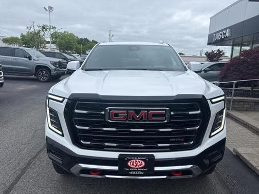 2025 GMC Yukon XL 4WD AT4