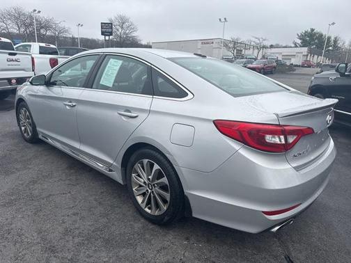 2016 Hyundai SONATA Sport