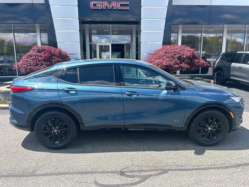 Ocean Blue Metallic 2026 Buick Envista Sport Touring FWD