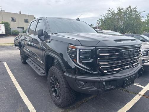 2023 GMC Sierra 1500 AT4X