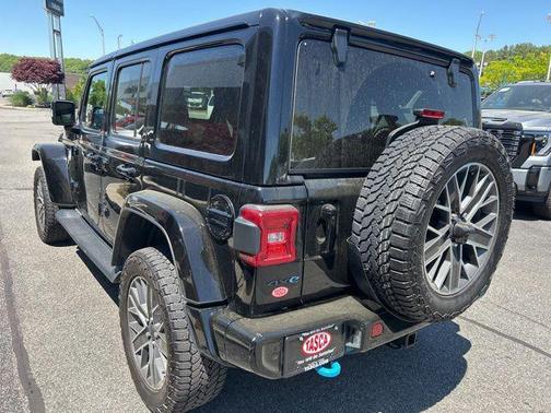 Black Clearcoat 2024 Jeep Wrangler 4xe High Altitude