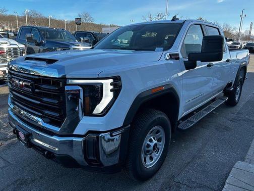 2024 GMC Sierra 2500 Pro