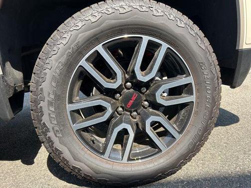 Coastal Dune 2026 GMC Sierra 1500 AT4