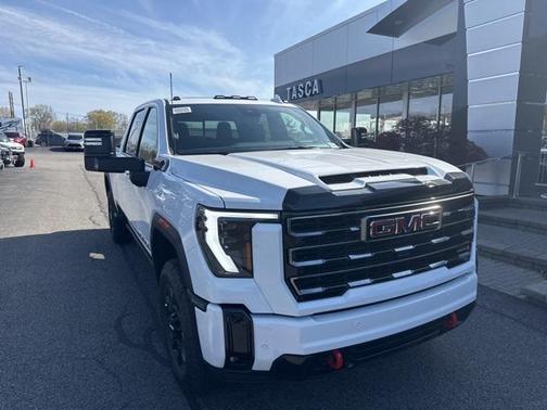 2025 GMC Sierra 2500 AT4