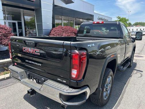 Onyx Black 2026 GMC Sierra 2500 SLE