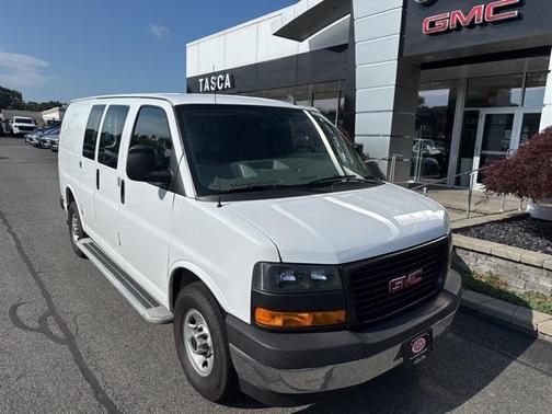 2022 GMC Savana 2500 Work Van