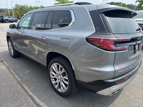 2025 GMC Acadia Denali