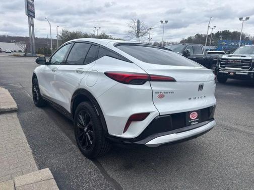 2024 Buick Envista Sport Touring FWD