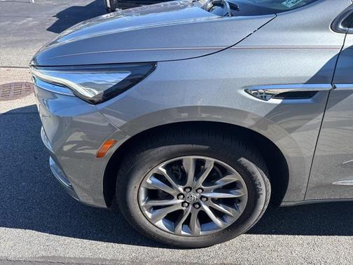 2023 Buick Enclave Avenir AWD