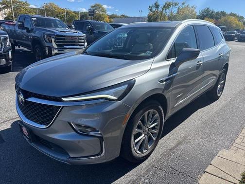 2023 Buick Enclave Avenir AWD