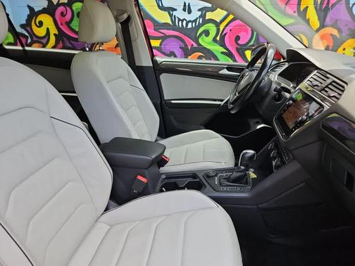 2018 Volkswagen Tiguan 2.0T SEL
