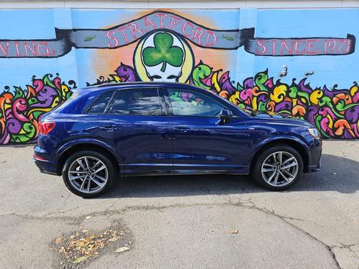 2022 Audi Q3 45 S line Premium