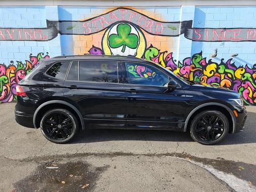 2022 Volkswagen Tiguan 2.0T SE R-Line Black 4MOTION