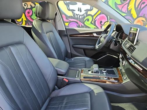 2019 Audi Q5 2.0T Premium Plus