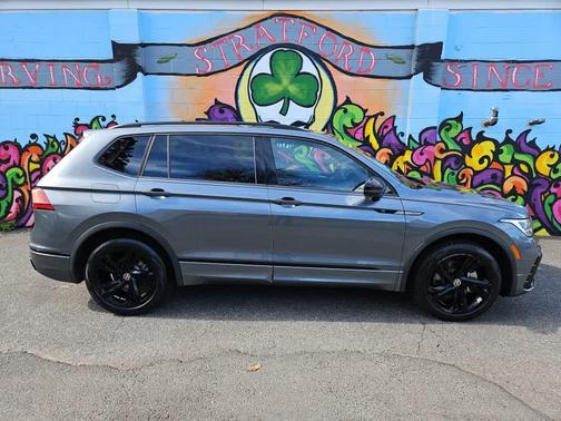 2023 Volkswagen Tiguan 2.0T SE R-Line Black 4MOTION