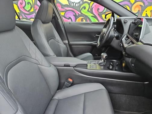 2024 Lexus UX 250h Base