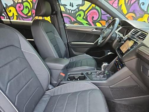 2023 Volkswagen Tiguan 2.0T SEL R-Line 4MOTION