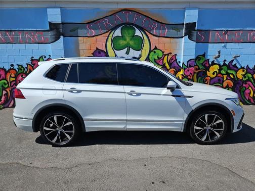 2024 Volkswagen Tiguan 2.0T SEL R-Line 4MOTION