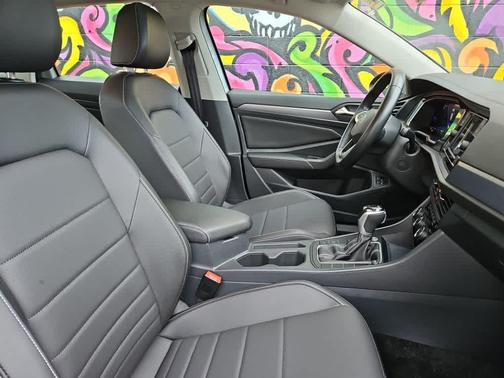2023 Volkswagen Jetta 1.5T SE