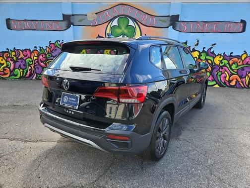 Deep Black Pearl 2023 Volkswagen Taos 1.5T S