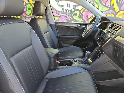 2022 Volkswagen Tiguan 2.0T SE 4MOTION